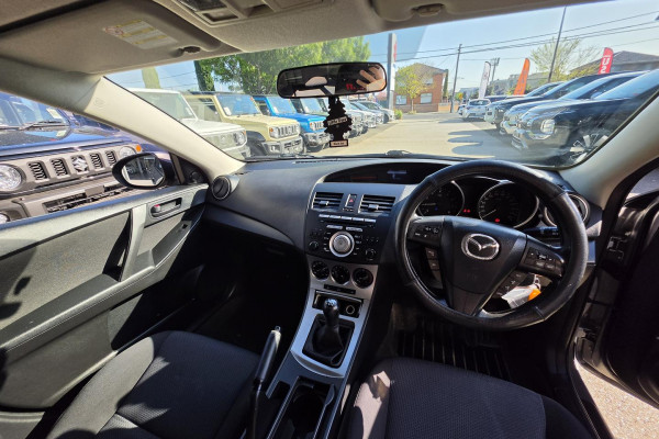 2010 Mazda 3 BL Series 2 Neo Hatch Image 12
