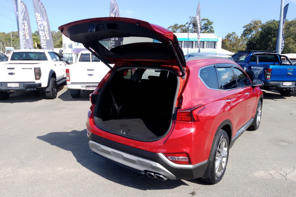 2019 Hyundai Santa Fe TM Highlander SUV Image 17