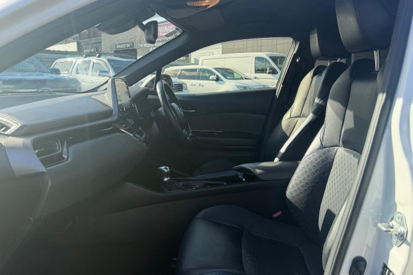 2020 Toyota C-HR NGX Koba SUV Image 7