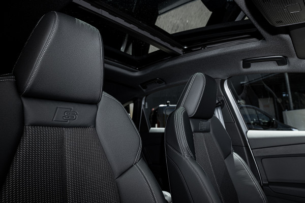 2025 Audi Q4 e-tron F4 45 SUV image 11