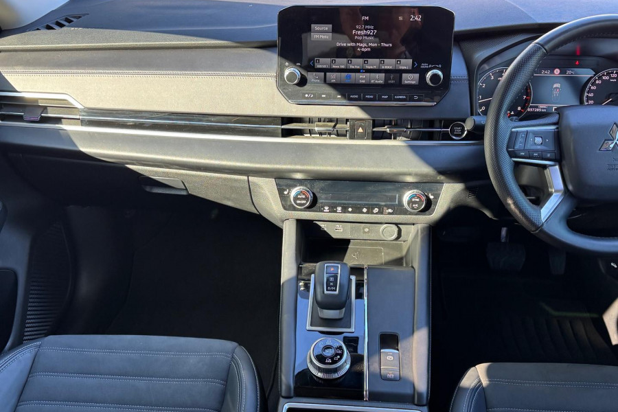 2023 Mitsubishi Outlander ZM Aspire SUV Image 16