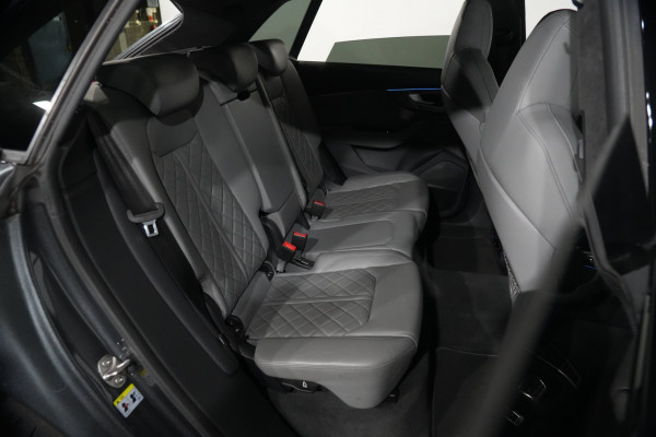 2021 Audi SQ8 F1 TDI SUV Image 29
