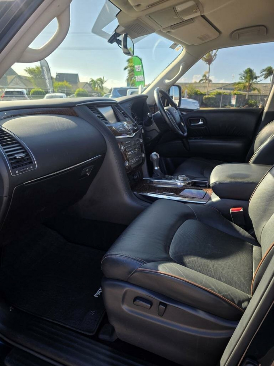 2023 Nissan Patrol Y62 Ti SUV Image 10