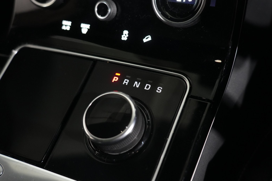 2019 Land Rover Range Rover Velar L560 P380 R-Dynamic SE SUV Image 17