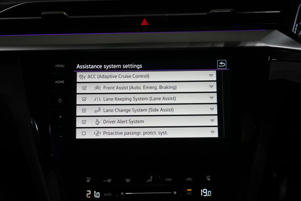 2022 Volkswagen Arteon 140TSI Elegance SUV image 17