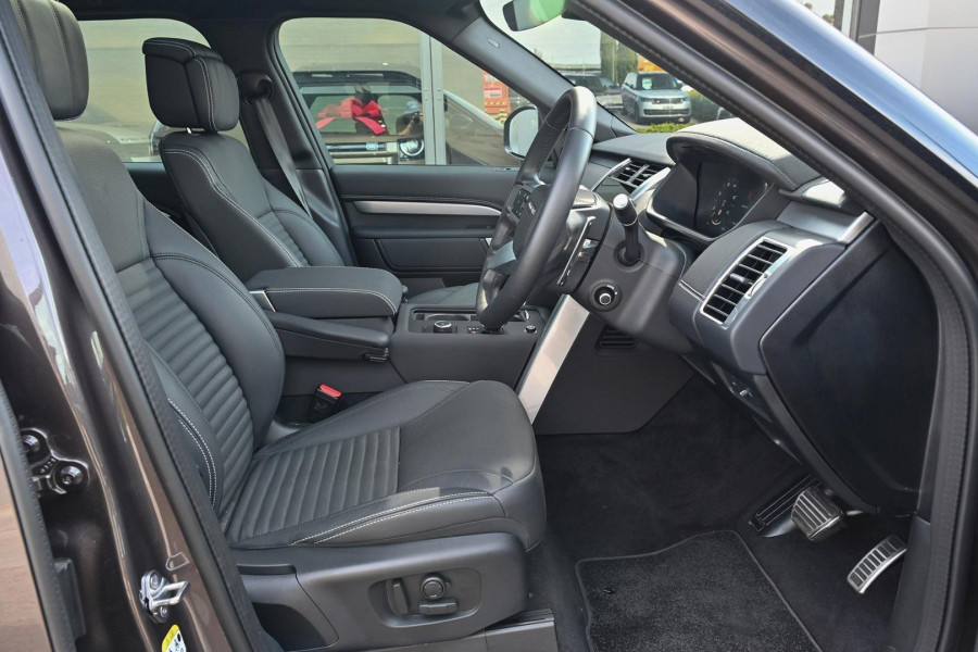 2025 Land Rover Discovery Series 5 D350 Dynamic HSE SUV