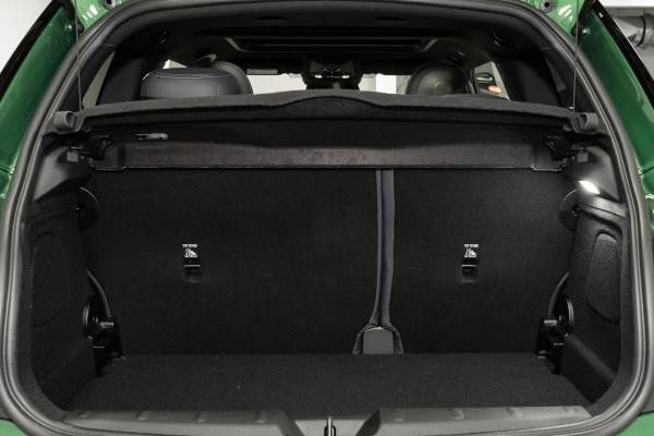 2026 MINI Cooper F66 S Favoured Hatch image 18