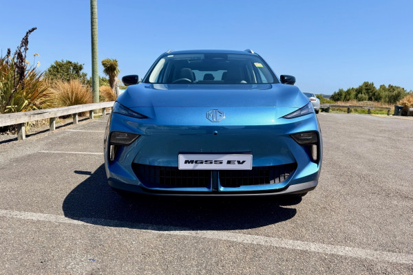 2026 MY25 MG MGS5 EV ZS3EM Essence 62 SUV Image 8