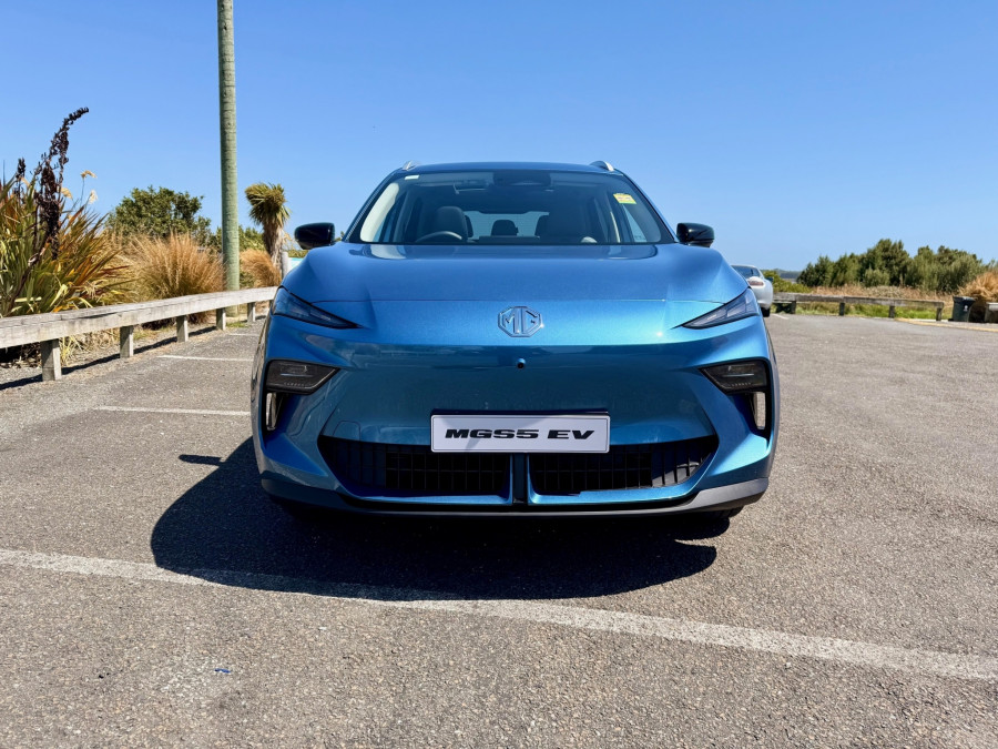 2026 MY25 MG MGS5 EV ZS3EM Essence 62 SUV Image 8