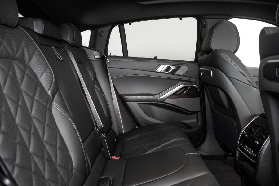 2025 BMW X6 G06 LCI xDrive30d M Sport SUV