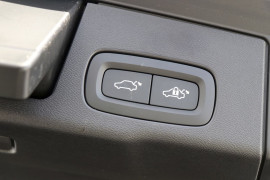 2019 Volvo XC60 UZ D4 Momentum Suv