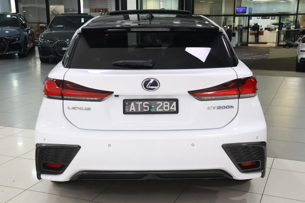 2018 Lexus CT ZWA10R CT200h F Sport Hatch image 4