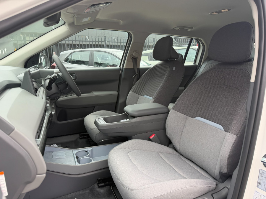 2026 MY27 Kia EV3 SV Air Long Range SUV Image 13