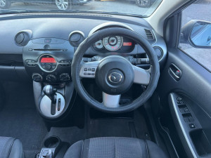 2010 Mazda 2 DE Series 2 Maxx Sedan