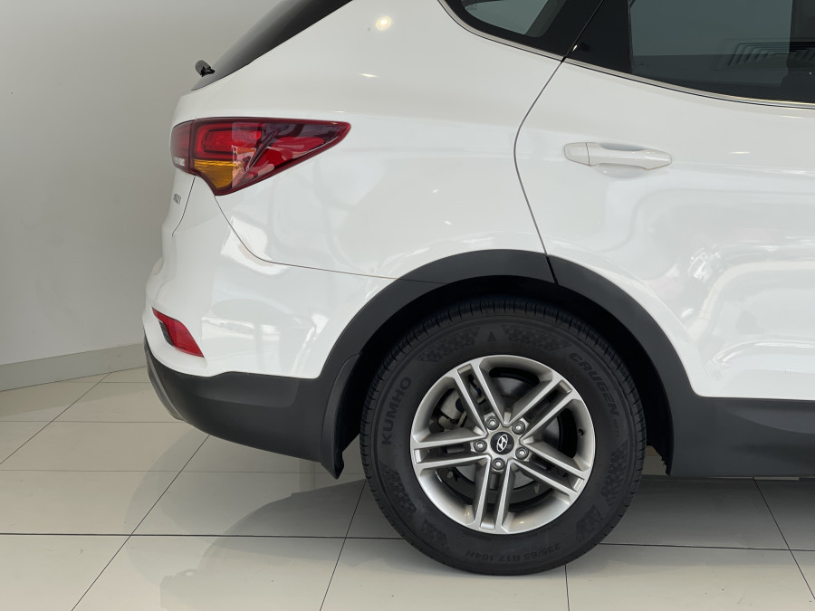 2017 Hyundai Santa Fe Active Wagon Image 7