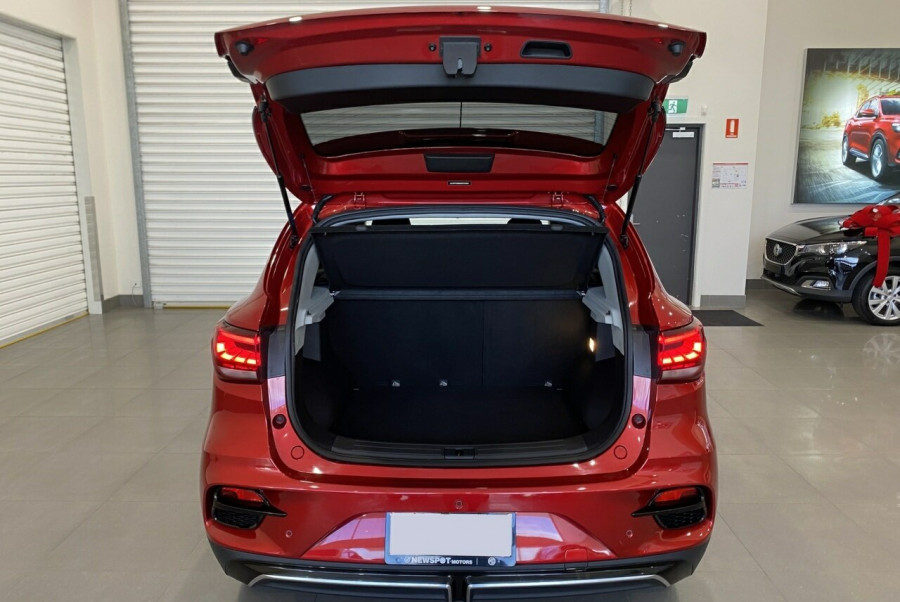 2023 MG ZS Essence SUV Image 6