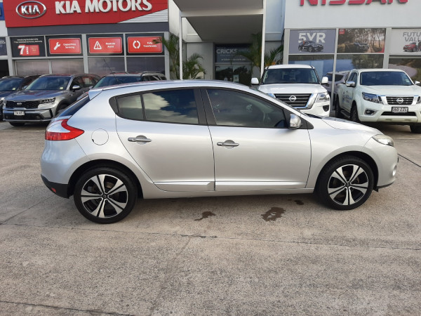 2012 Renault Megane III B32  Dynamique Hatchback