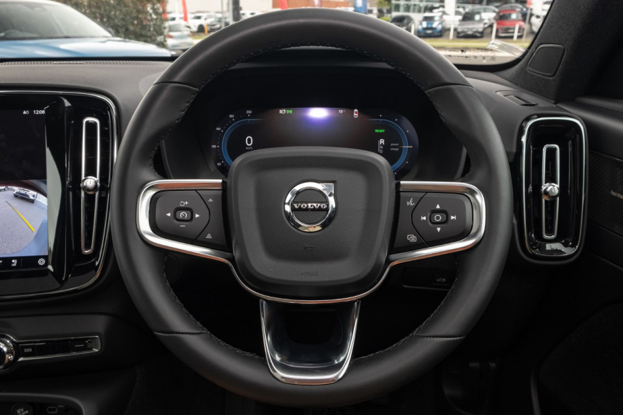 2023 Volvo C40 XK Recharge Twin Pure Electric SUV Image 10