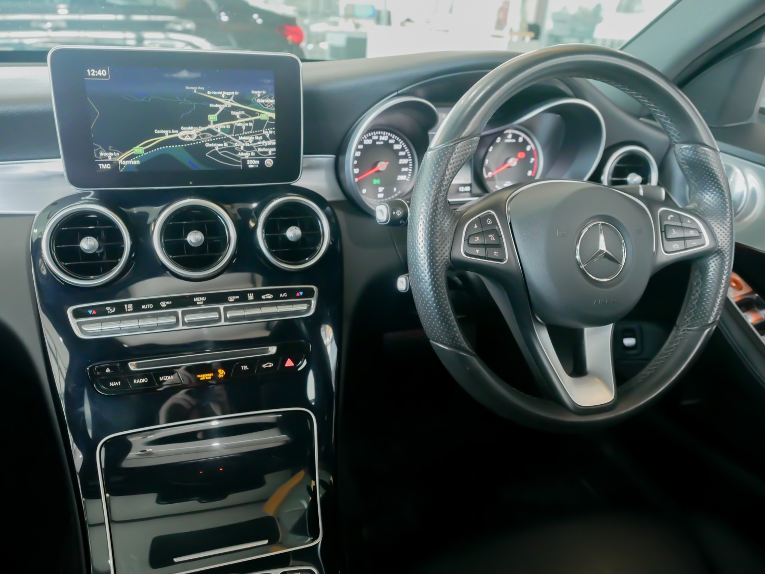 2016 MY07 Mercedes-Benz C-class W205  C350 e Sedan Image 29