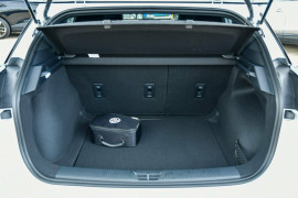 2024 MG MG4 MEH32 Excite 64 Hatch