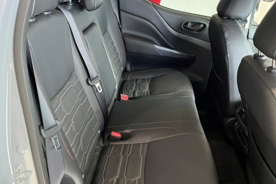 2025 Nissan Navara D23 PRO-4X Ute Image 8