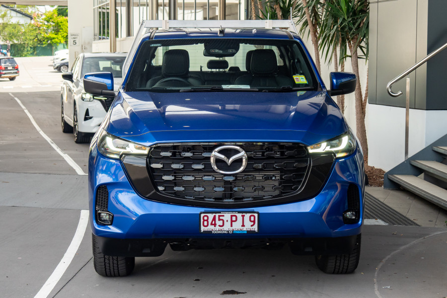 2025 Mazda BT-50 TF GT Cab Chassis Image 4