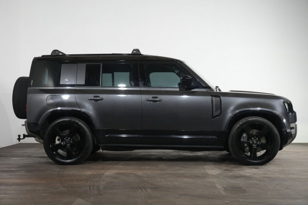 2022 Land Rover Defender L663 110 D300 X-Dynamic HSE SUV Image 4