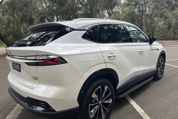 2025 MG HS AS33P Super Hybrid Essence SUV Image 4
