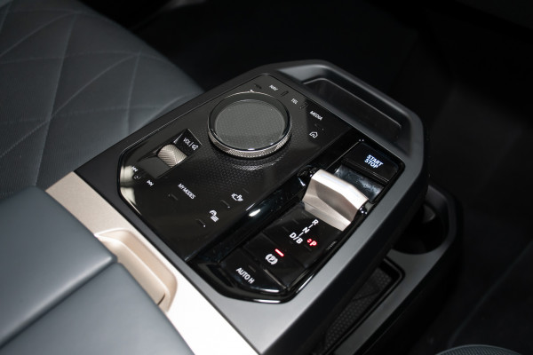 2024 BMW iX xDrive40 Sport SUV Image 16