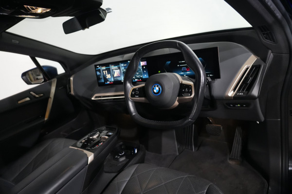 2023 BMW iX xDrive40 Sport SUV image 12