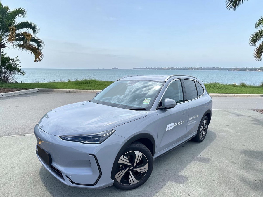 2026 Geely EX5 E245 Inspire Extended Range SUV Image 1