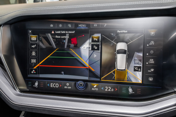 2022 Volkswagen Touareg CR 210TDI R-Line SUV image 15