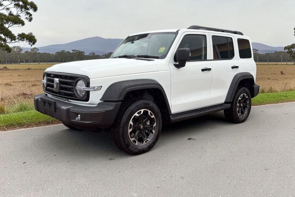 2026 GWM Tank 300 P01 Ultra Hi4-T PHEV SUV Image 3