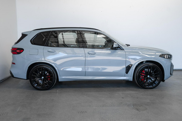 2026 BMW X5 G05 LCI xDrive30d M Sport SUV image 3