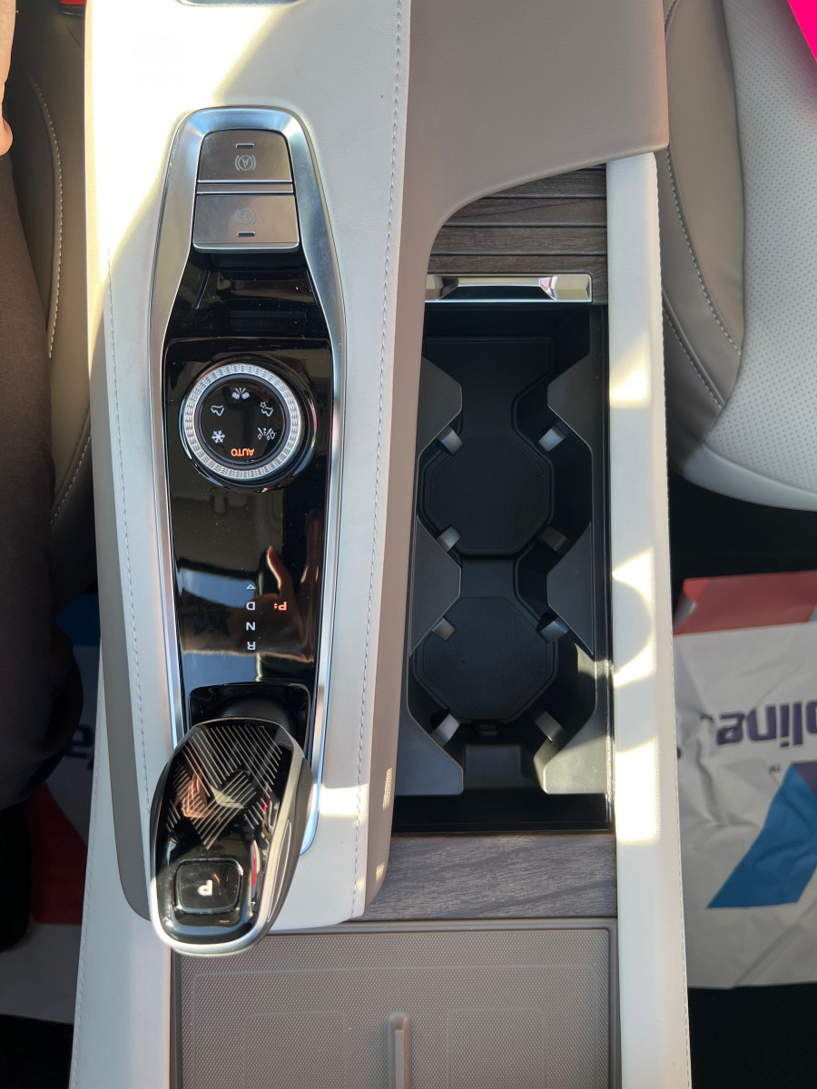 2025 MG QS IS31 Essence SUV Image 15