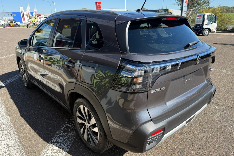 2023 Suzuki S Cross Plus - 2wd 1.4L Automatic Wagon Image 6