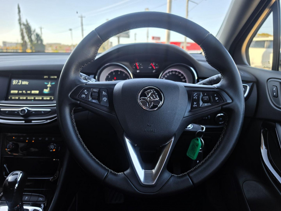 2018 Holden Astra BK LS+ Wagon Image 19