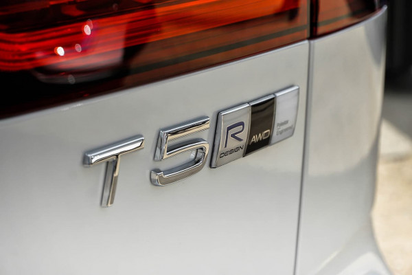 2019 MY20 Volvo V60 F-Series T5 R-Design Wagon