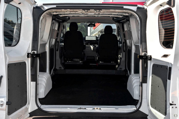 2026 LDV Deliver 7   Van Image 8
