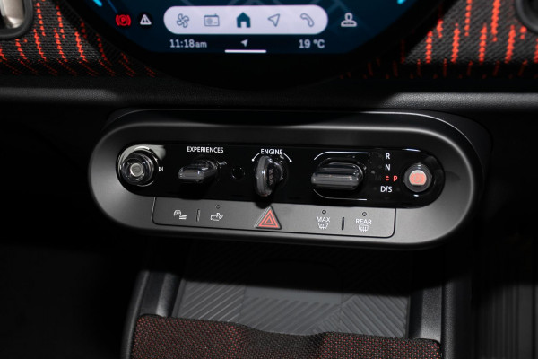 2026 MINI Countryman U25 S JCW Sport SUV image 15