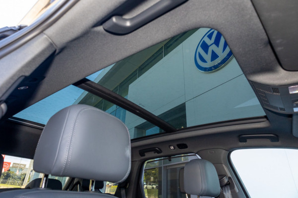 2025 MY26 Volkswagen Touareg RC 210TDI R-Line SUV Image 14