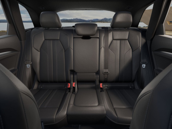 2025 Audi Q5 GU TDI 150kW Sport SUV image 2