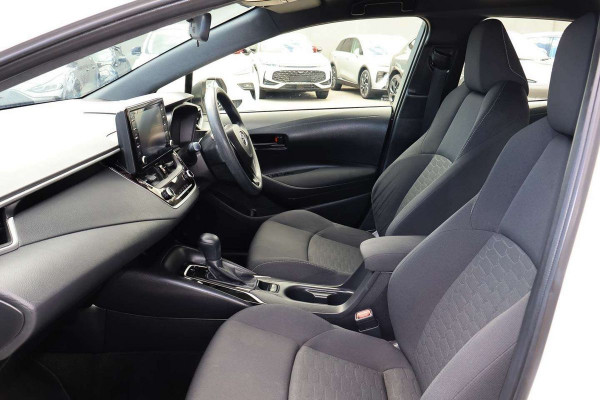2018 Toyota Corolla MZEA12R Ascent Sport Hatch Image 8