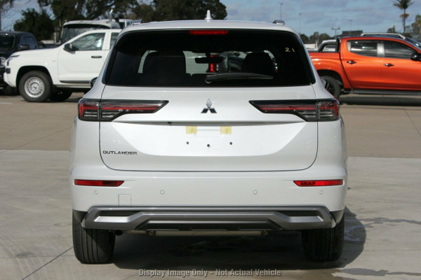 2025 Mitsubishi Outlander ZM Aspire SUV Image 15