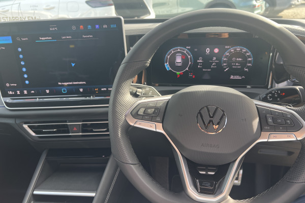 2026 MY25 Volkswagen Tiguan CT 195TSI R-Line SUV Image 9