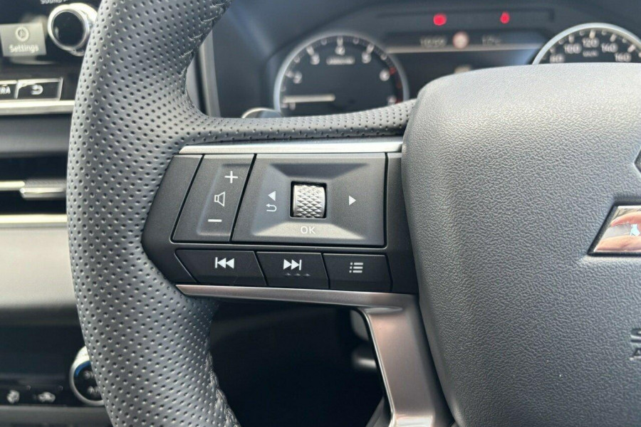 2024 Mitsubishi Outlander ZM LS SUV Image 19