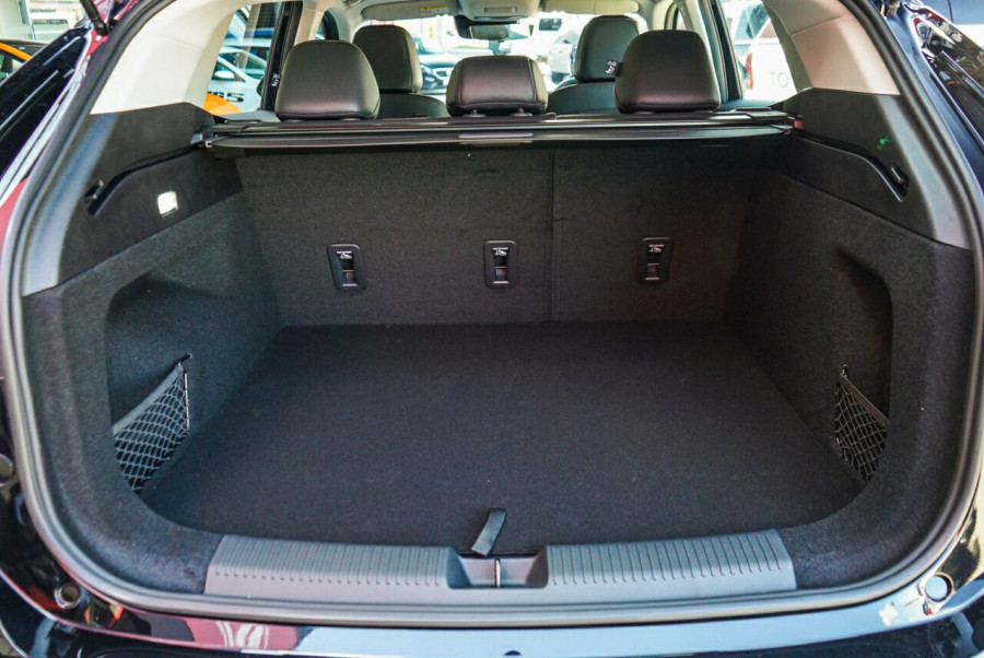 2024 MY24.5 MG HS AS33 Excite SUV Image 10