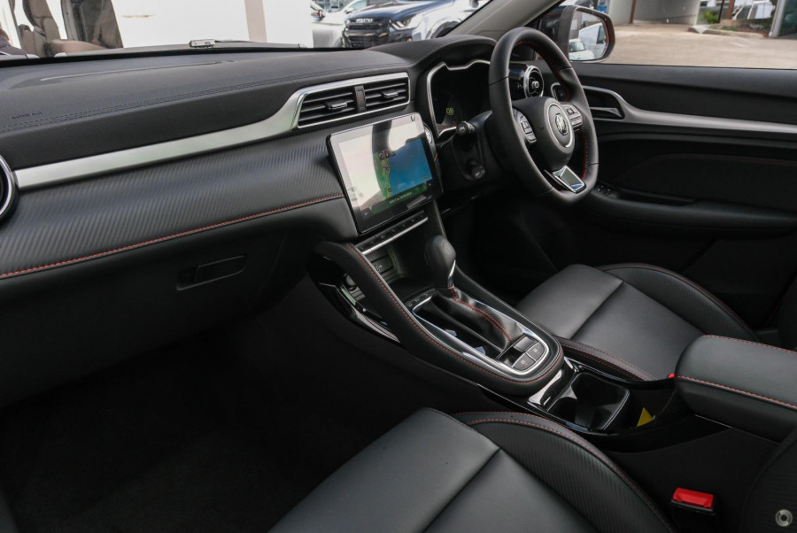 2024 MG ZST  Essence SUV Image 7