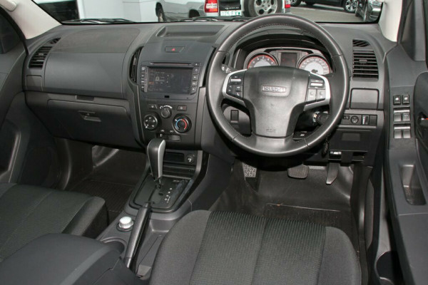 2019 Isuzu UTE D-MAX SX Crew Cab Chassis 4x4 Cab chassis Mobile Image 9