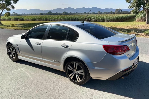 2015 Holden Commodore VF SV6 Storm Sedan Image 4